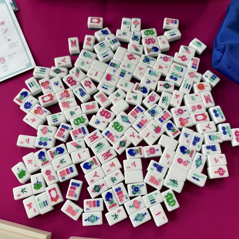 Oh My Mahjong Palm Beach Mahjong Travel Set - Used - Picture 2 of 15